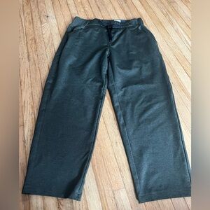 NWT Tech Gear Capris